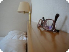 ホテルローズガーデン新宿のベッドのヘッドボード