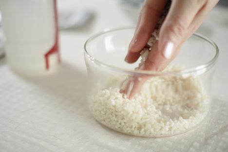 こうじ屋ウーマンのレシピで米糀から塩糀をつくるの一枚目の画像